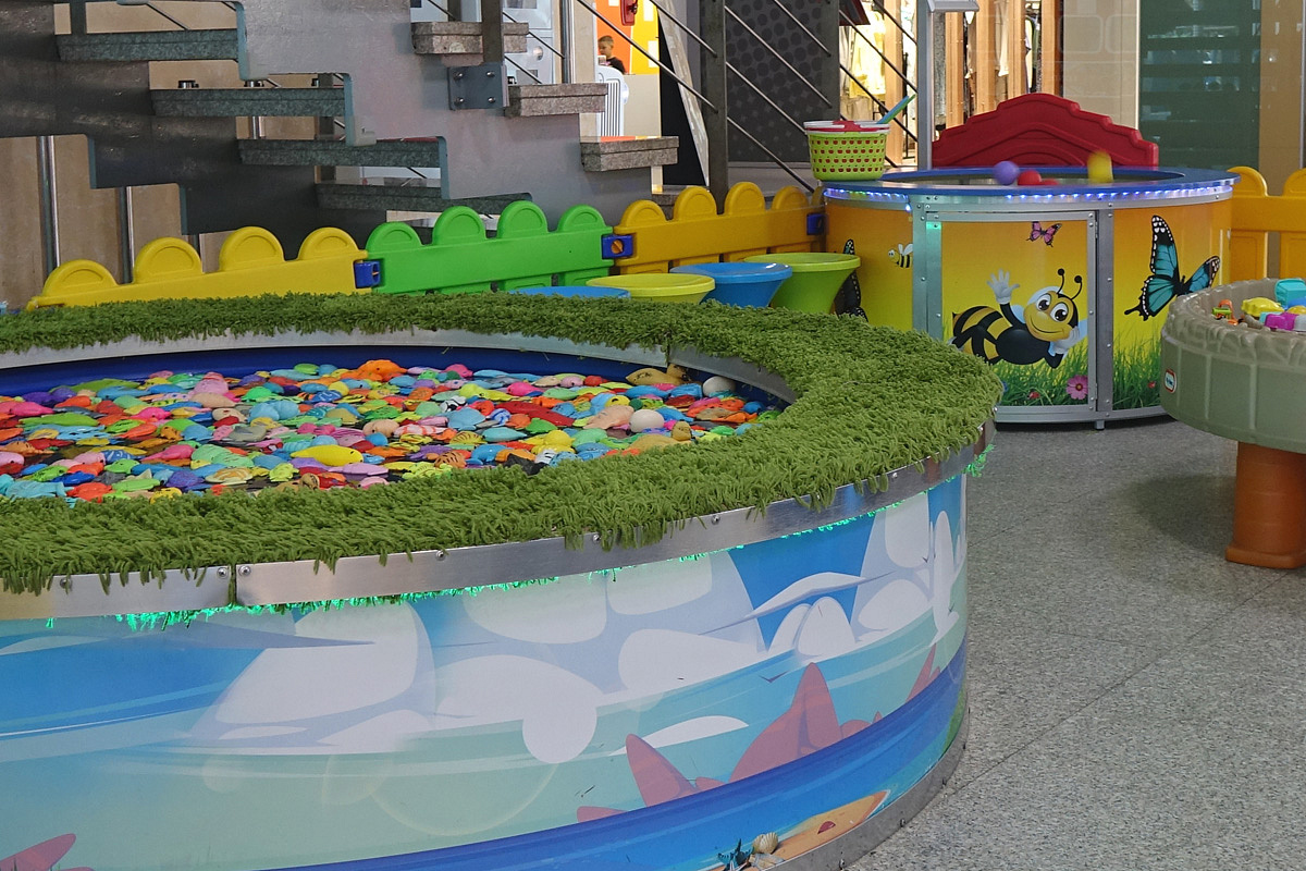 Аттракцион «‎Рыбалочка» — море радости для вашего ребёнка. ТРЦ «‎Седьмое небо», 1-й этаж, правое крыло
